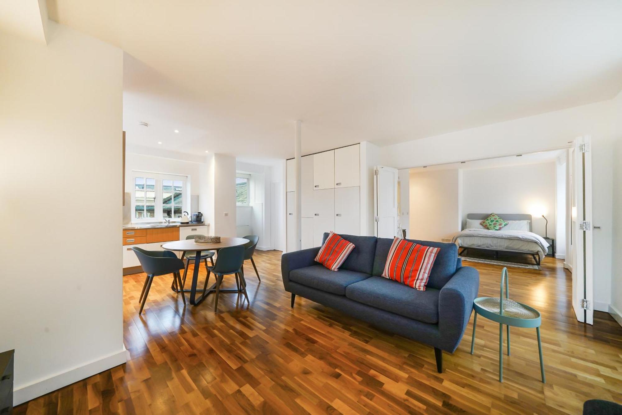 Old St Metro Luxury 1 Bed Free Parking * Londra